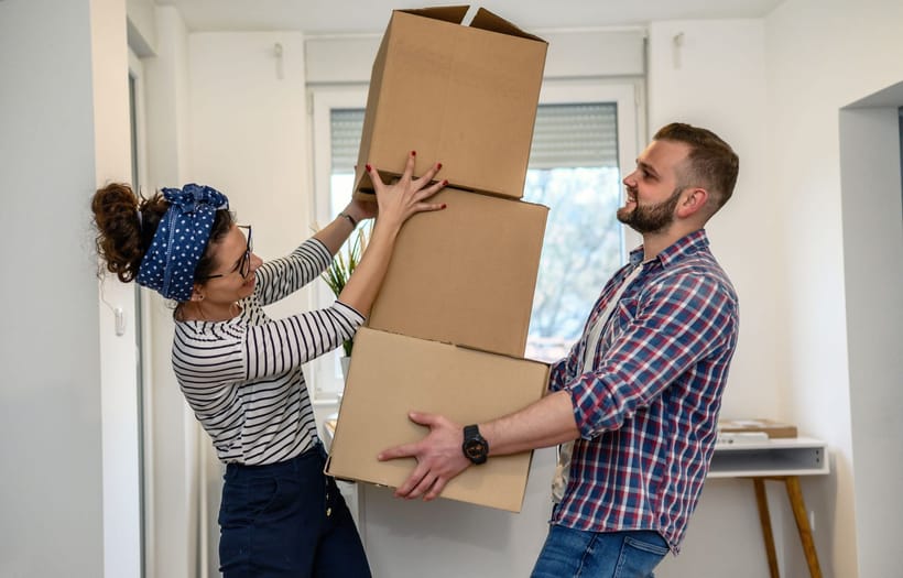 Cambio de casa en Texas: qué hacer con tu seguro y placas