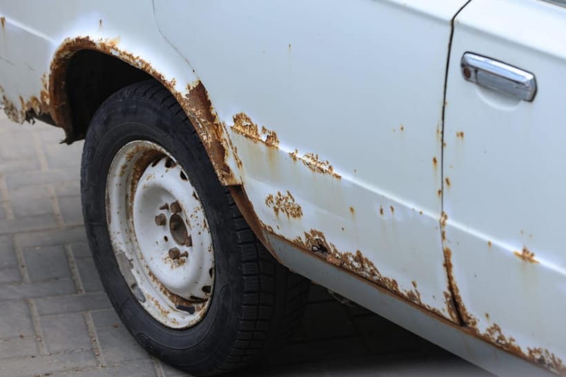 ¿Cómo quitar el óxido de un carro? Guía completa para restaurar tu vehículo