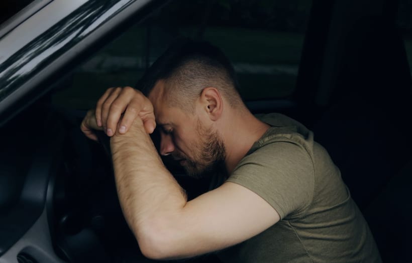 ¿Es ilegal dormir en un coche en Estados Unidos?
