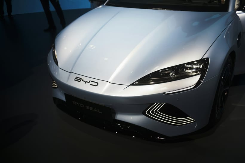 ¿Es más caro el seguro de un coche híbrido? Descubre lo que realmente influye en el precio