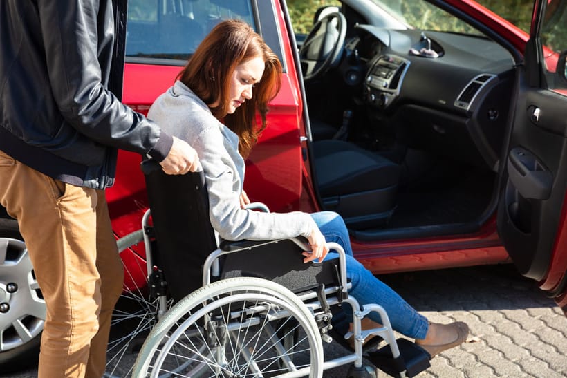 ¿Existe una cobertura de auto para personas discapacitadas?